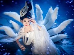 -九月鹰飞汉服摄影工作室