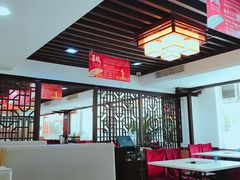 大堂-潮泰牛肉火锅 · 创于1992年(车公庙店)