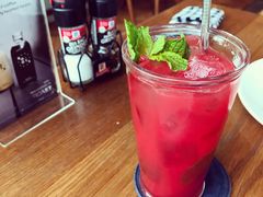 -ROAST coffee & eatery