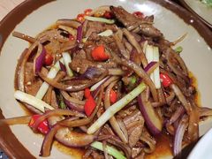 -川堂风·跷脚牛肉·乐山爆炒(宝山日月光店)