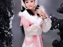 -九月鹰飞汉服摄影工作室