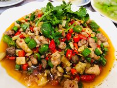 鲜锅兔-飞虹鱼馆(春华路店)