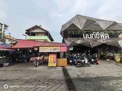 -兰坡海鲜市场