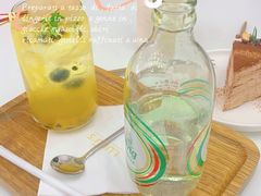 -露露家咖啡店