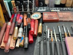 -ME觅妆·定制美妆·彩妆私教(菱角湖店)