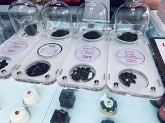 -UNI UNI(环亚凯瑟琳店)