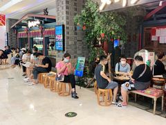 -老牌坊云南鱼豆花火锅(哈西万达店)