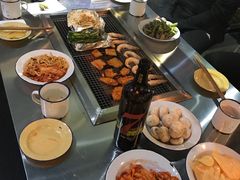 -马路牙子地桌烤肉(工体店)