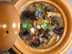 -半山腰·云南菜(侨福芳草地店)