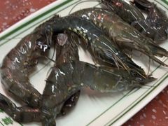 -四囍码头海鲜烧烤自助火锅(外滩南京东路悦荟广场店)