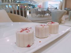 -MEET缘燕窝甜品&Tang's cake(华润万象城店)
