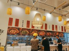 -彧玖食坊·川式砂锅酒馆(成山路店)