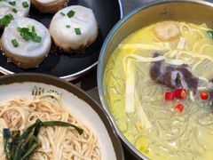 -龍堂蟹黄小笼包(德思勤四季汇店)