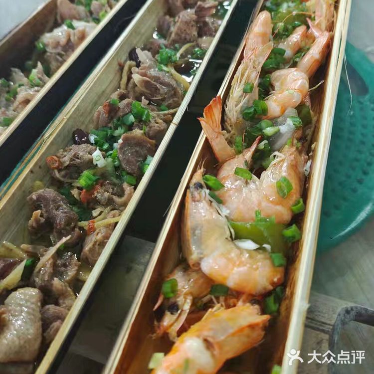 来竹清庭尝遍乡间佳肴！！！[点赞]