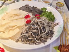 -二荆条·城市森林火锅旗舰店