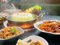 -得意咚瓜·顺德鱼生·冬瓜火锅(深圳首店)