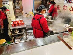 -江三王记牛杂馆(总店)