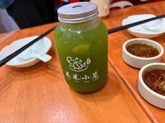 -莱莱小笼·乔艾
