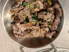 -张哞哞·鲜切牛肉自助火锅(高德置地店)