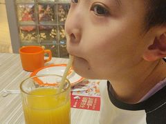 -必胜客(绿地新都会店)