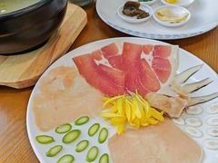 -桥香园过桥米线(火车站店)