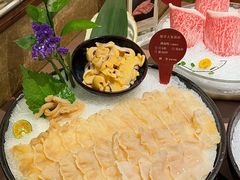 加拿大象拔蚌-協成海鮮火鍋(老店)