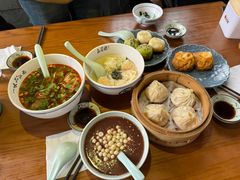 -鑫震源·苏式大虾生煎(山塘街店)