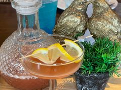 -Chom Cafe and Restaurant