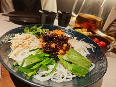 -芸山季·云南野生菌火锅(人民广场来福士店)