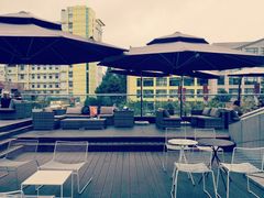 -UNI UNI(环亚凯瑟琳店)