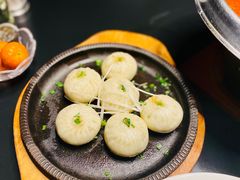 -铜锣湾·有麝自然香(渝北财富中心店)