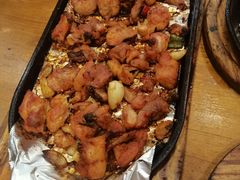 -老东镇啤酒屋海鲜加工·蒸汽海鲜·海鲜烧烤(台东店)