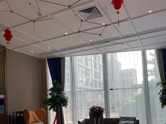 -柏乐口腔医院·舒适化无痛种植牙中心(东盟商务区院)