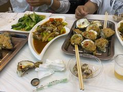 -覃记海鲜美食餐厅