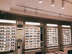 -目艮眼镜SHOWROOM(品牌集合店)
