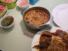 -火宴山海鲜自助火锅(新世界店)