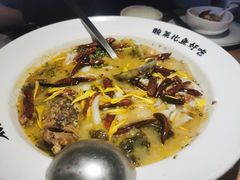 老坛子酸菜鱼-新太二·鲜料川菜(晶耀前滩店)