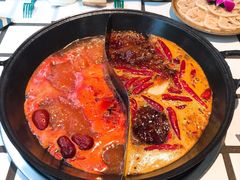 -贰回巷火锅馆(钟楼店)