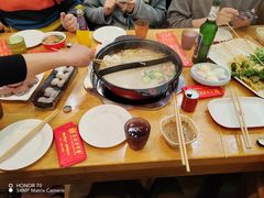 -袁记串串香(泉水轻轨站店)