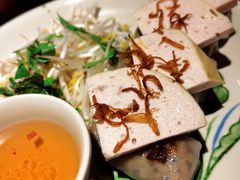 -大头虾越式风味餐厅(光明广场店)