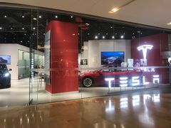 -TESLA 特斯拉(北京颐堤港体验店)