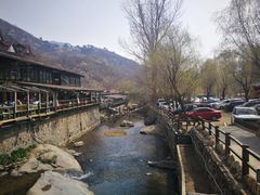 -北京水岸山吧度假村(雁栖镇店)