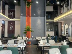 -何适山庄·团餐住宿(水长城P2停车场店)