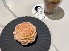 -潮一不贰·法式甜品·生日蛋糕·西式简餐(外滩店)