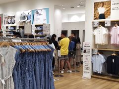 -优衣库(东莞汇一城店)