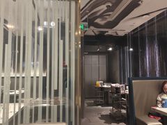 -海底捞火锅(长宁路龙之梦店)