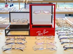 -罗伯特眼镜·蔡司官方授权(罗湖国贸店)