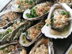 蒜蓉蒸生蚝-乡味海鲜农家菜·巽寮土窑鸡(地道美食店)