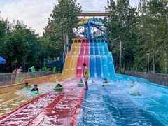 -欢乐水魔方水世界