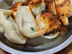 -黄阿姨锅贴大王(万航渡路店)